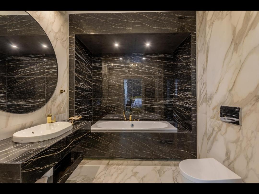 Monte Carlo Boutique Hotel Świnoujście Buitenkant foto